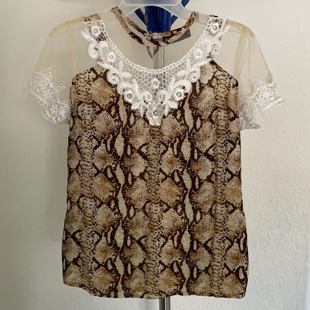 BCBC u.s.a blouse